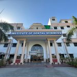 आरोग्याच्या समस्यांकडे दुर्लक्ष करू नका.