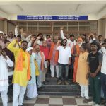 ज्ञापन के साथ “गौ माता को राष्ट्र माता बनाओ” के लगे नारे, शांतिपूर्ण रैली का आयोजन