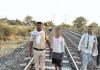 डायल-112 के जवानों की जांबाजी: 3 किलोमीटर दौड़कर रेलवे ट्रैक पर सुसाइड करने जा रहे किशोर को बचाया