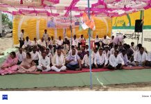 ग्राम तूकईथड़ में कांग्रेस का एक दिवसीय धरना प्रदर्शन