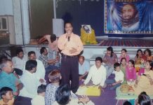 ऑर्ट ऑफ़ लिविंग के नियमित गुरुवार सत्संग के 18 वर्ष पूर्ण