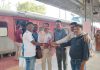 बुरहानपुर । रेलवे स्टेशन पर राष्ट्रीय अध्यक्ष का पत्रकारों ने किया स्वागत